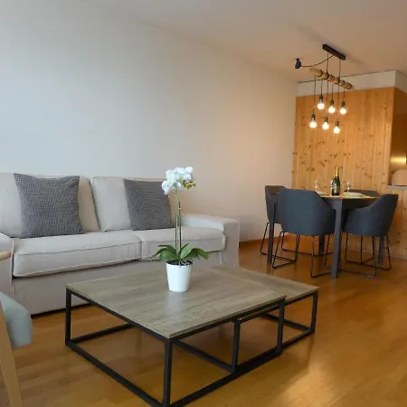 Mandarin D 14 By Interhome דירה *